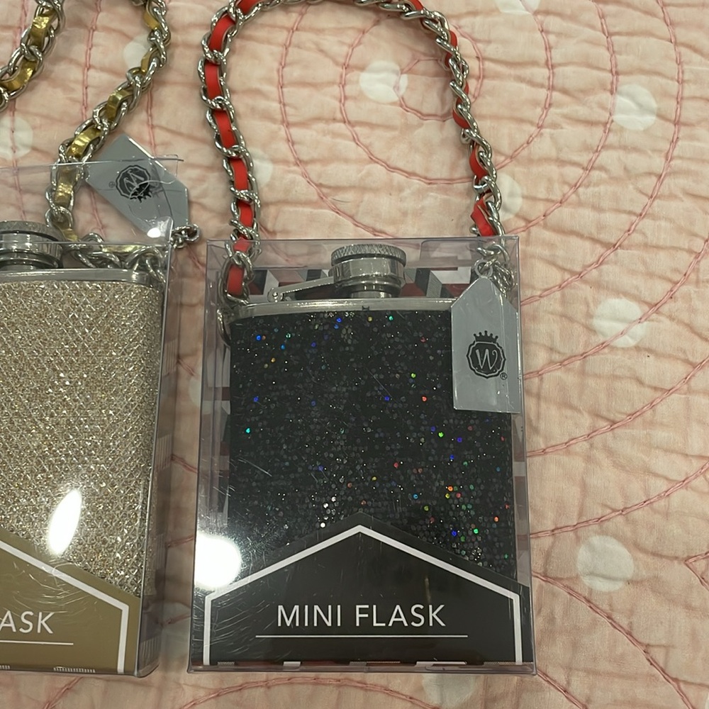 Mini  flask - Picture 3 of 3